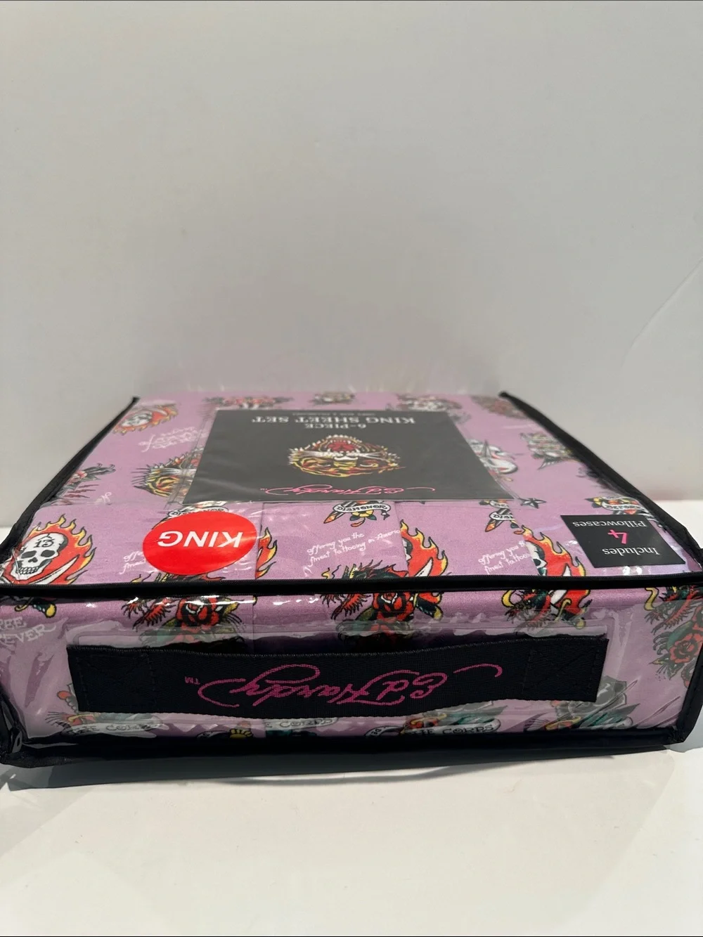 NWT Ed Hardy Death Before Dishonor 6 Piece King Sheet Set with 4 Pillowcases.